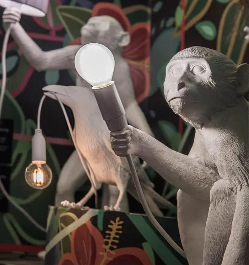 Monkey Table Lamp - NexioPick