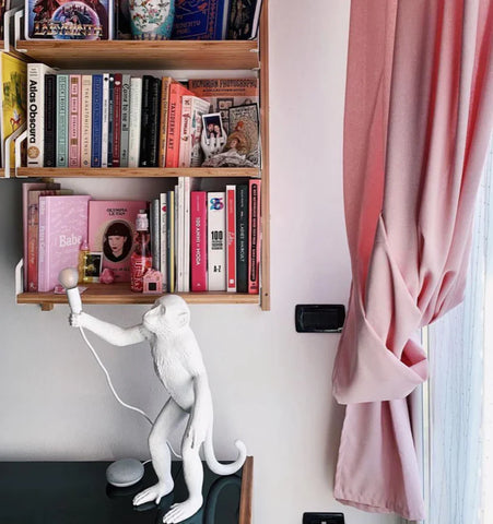 Monkey Table Lamp - NexioPick