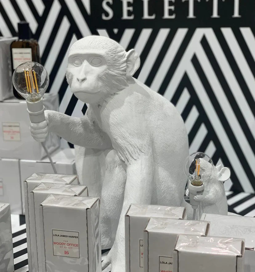 Monkey Table Lamp - NexioPick