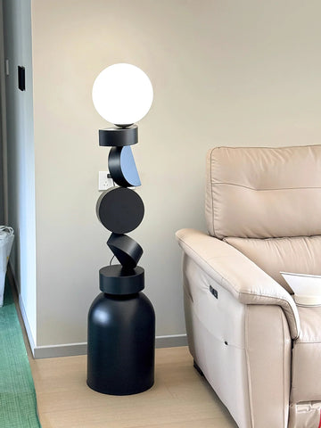 Monolith Cube Floor Lamp - NexioPick