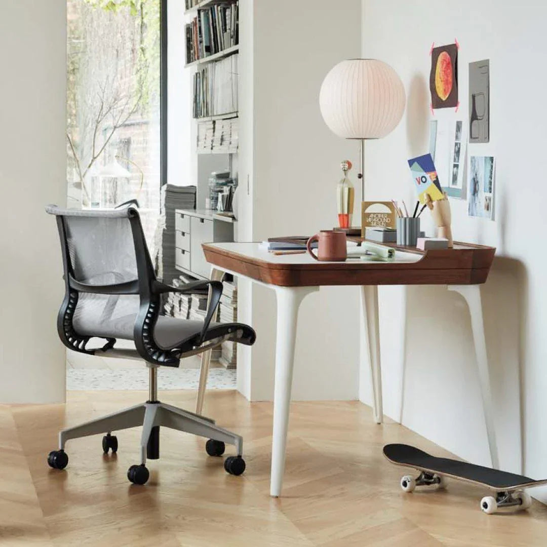 Nelson Table Lamp - NexioPick