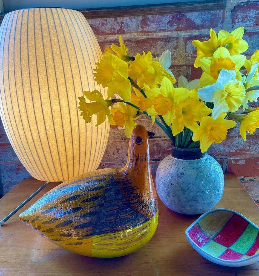 Nelson Tripod Table Lamp - NexioPick