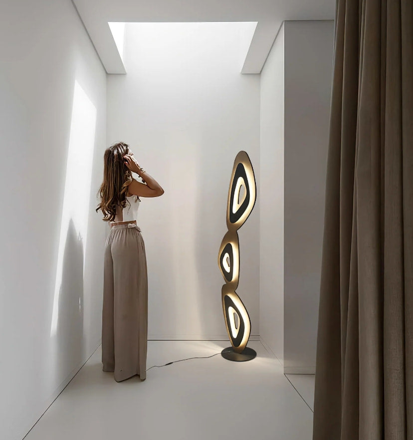 Nevis Floor Lamp - NexioPick