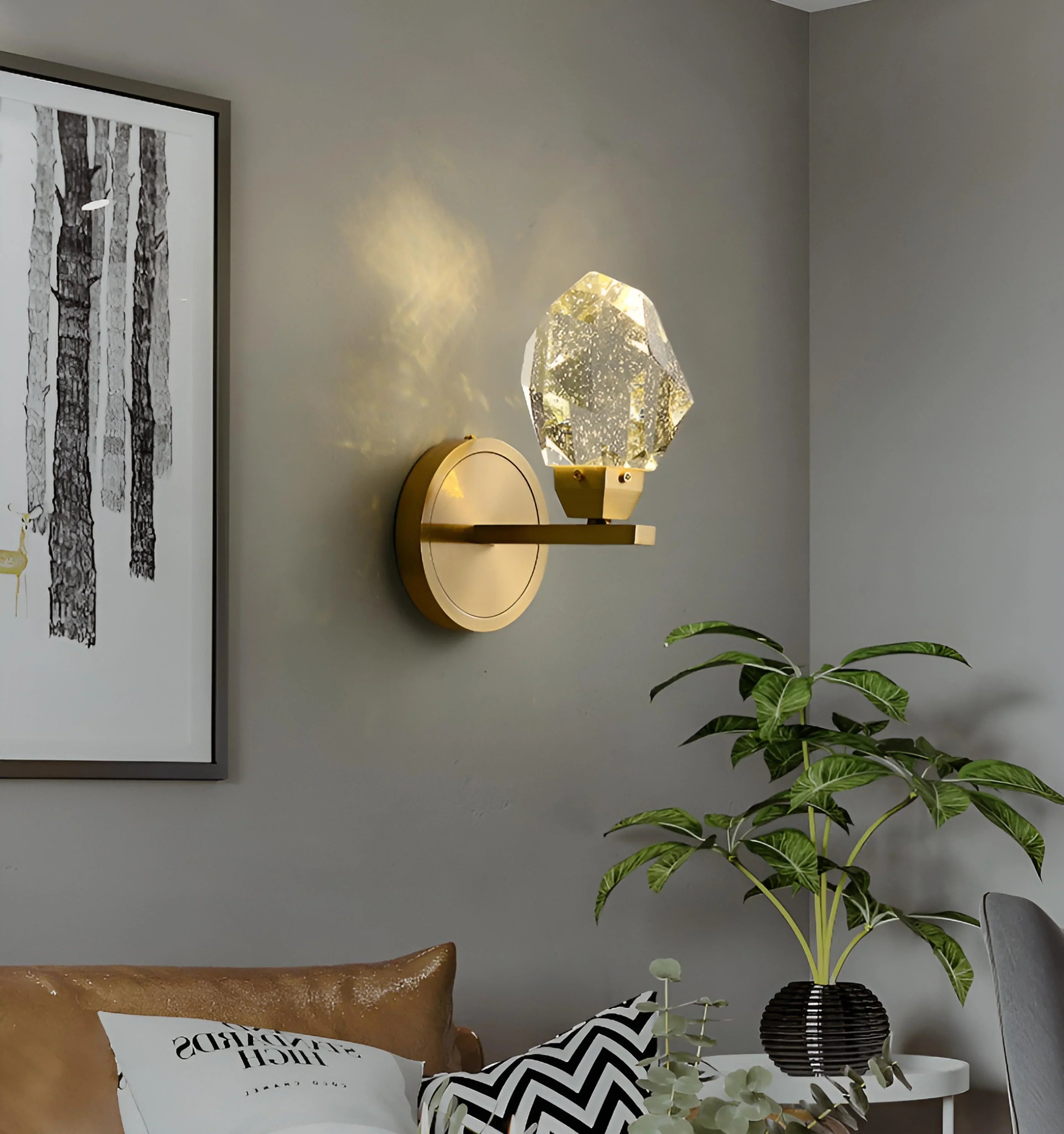 Nivea Crystal Wall Lamp - NexioPick