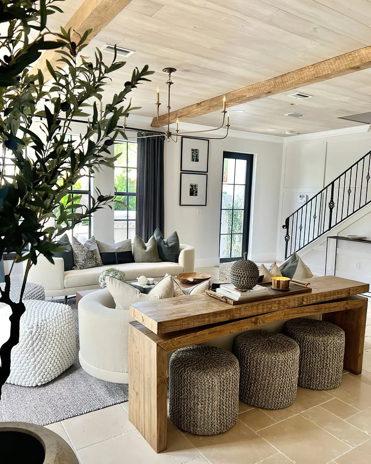 Elara Candle Chandelier - NexioPick