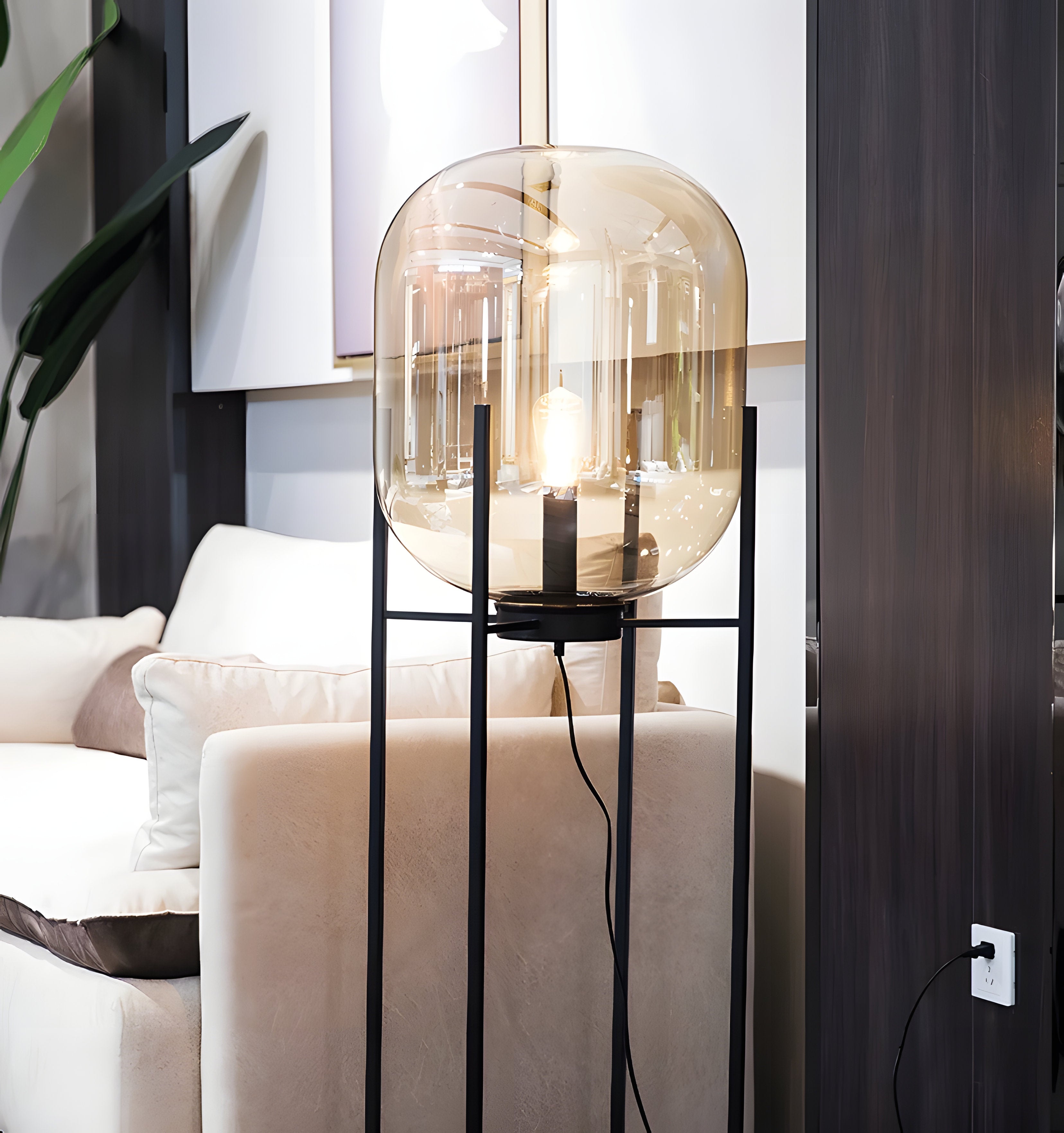 Oda Floor Lamp - NexioPick