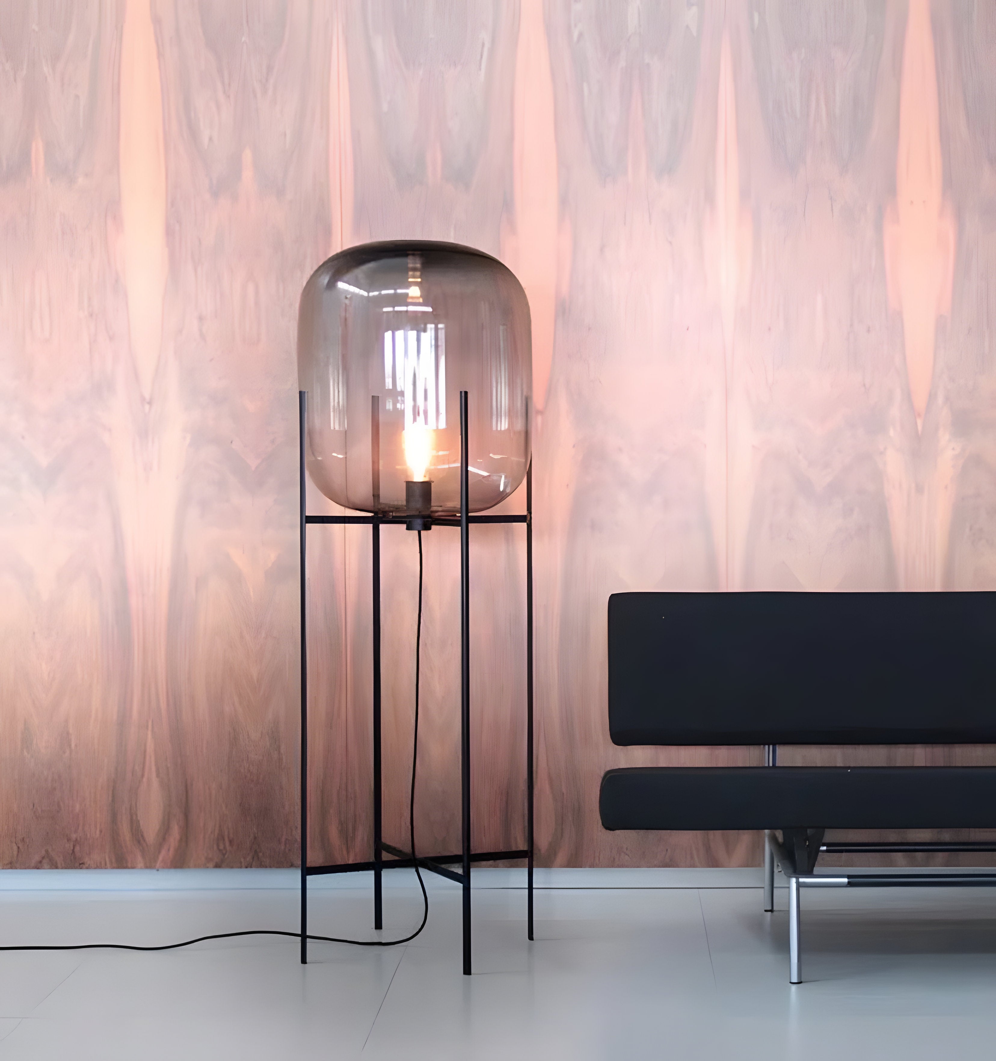 Oda Floor Lamp - NexioPick