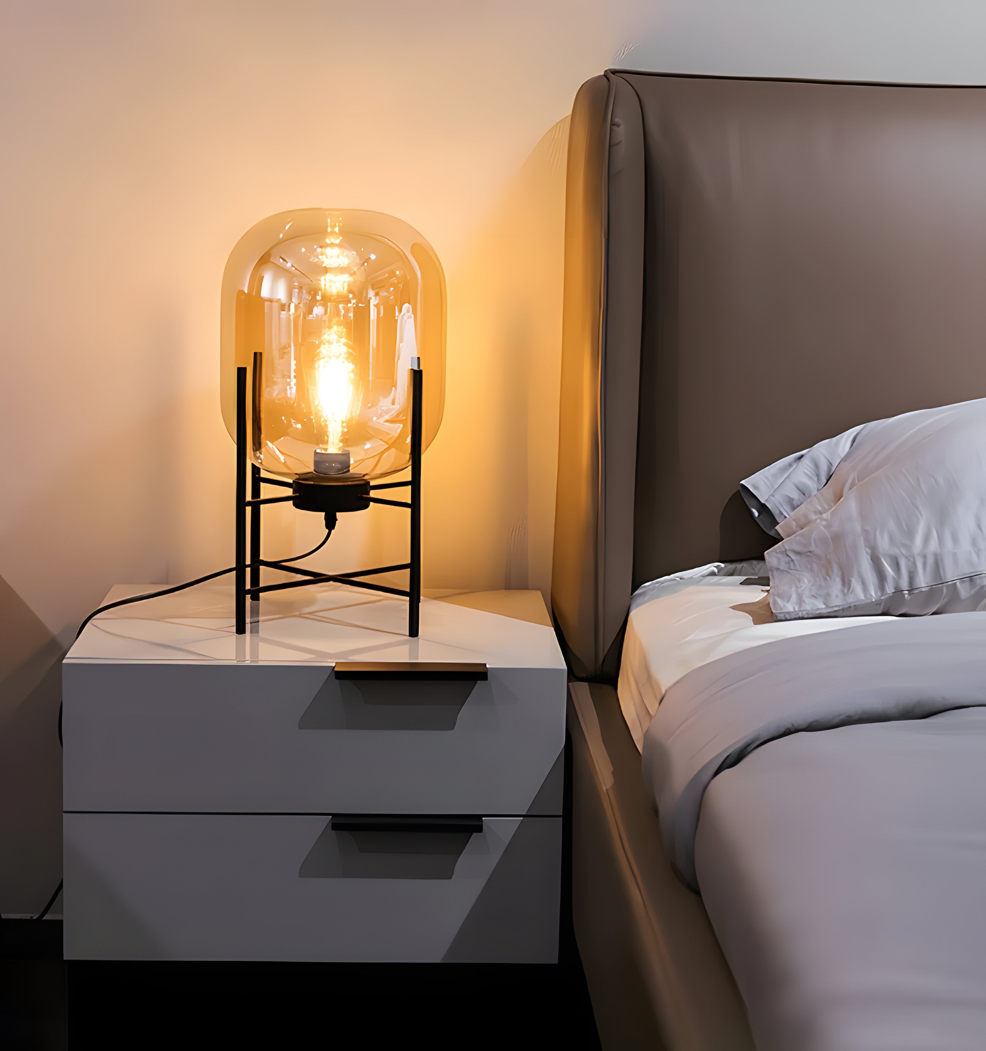 Oda Table Lamp - NexioPick