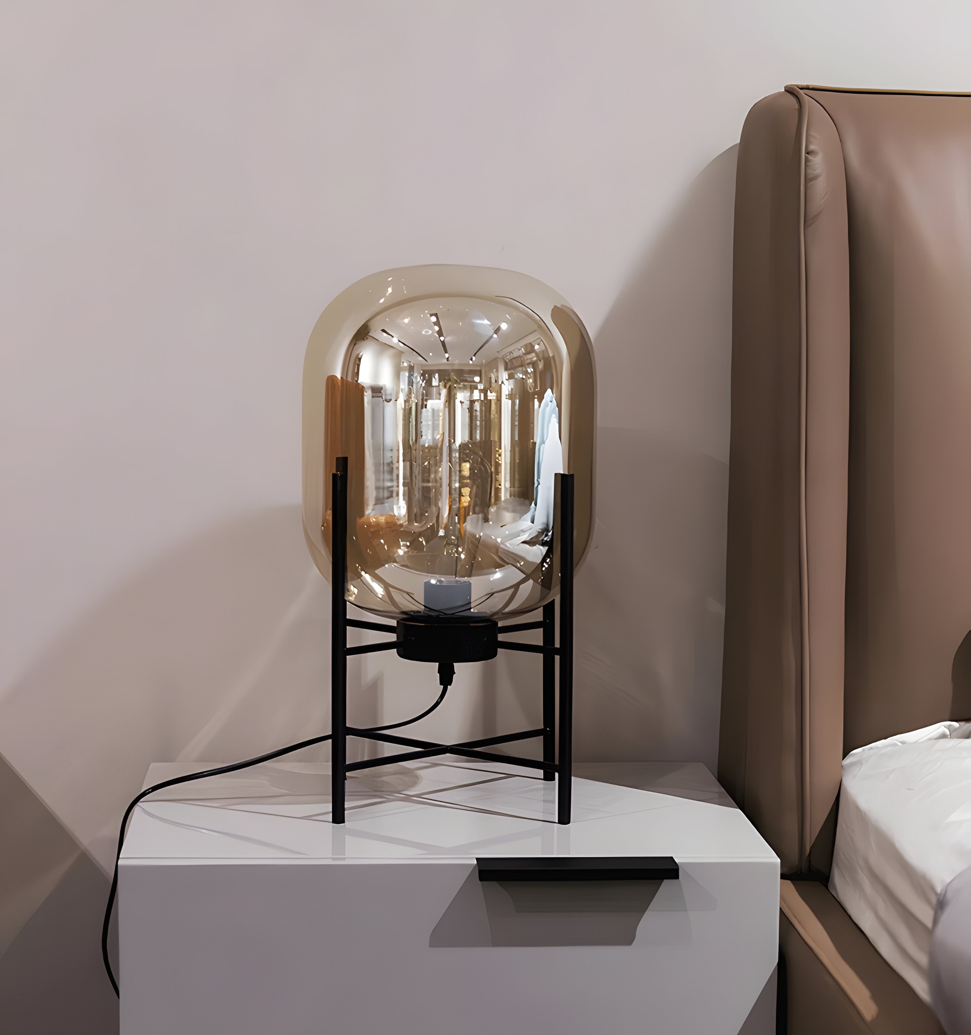 Oda Table Lamp - NexioPick