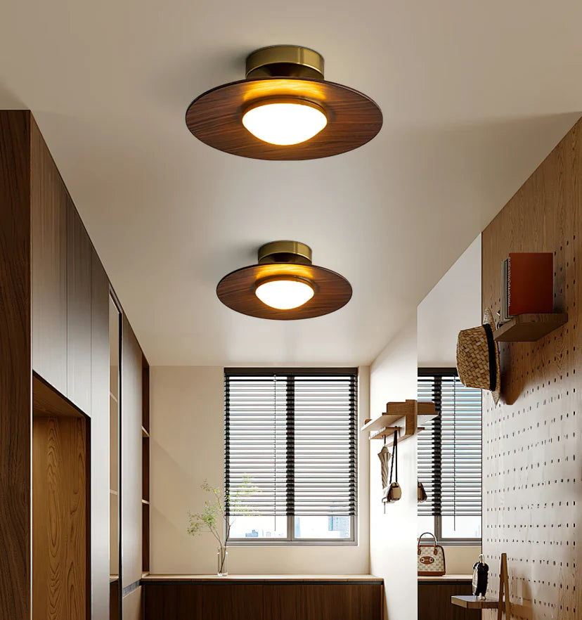 Olav Ceiling Lamp - NexioPick