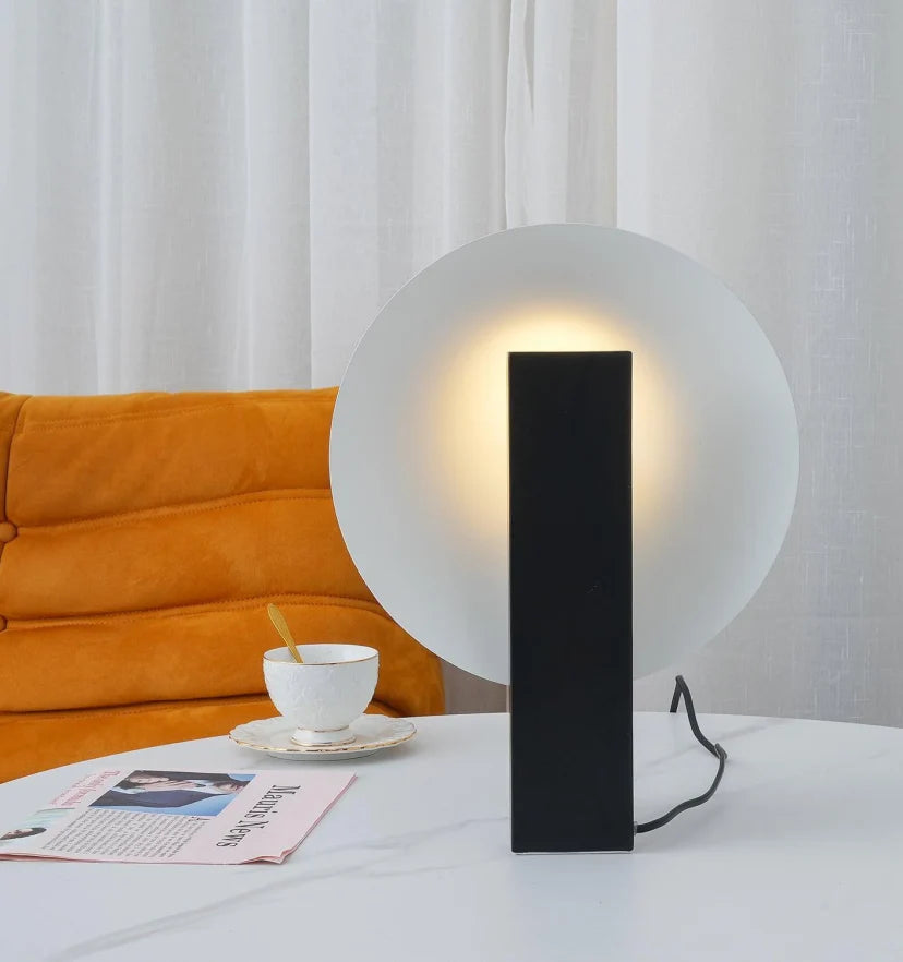 Orbe Table Lamp - NexioPick