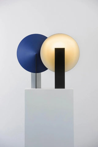 Orbe Table Lamp - NexioPick