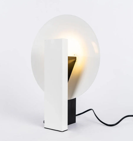 Orbe Table Lamp - NexioPick