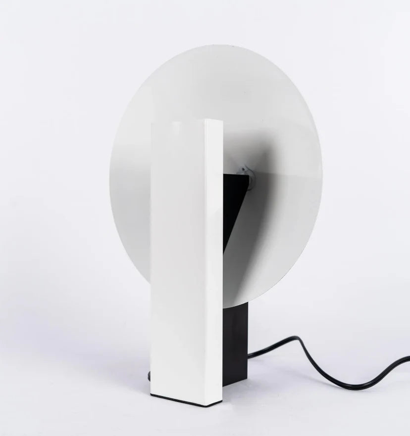 Orbe Table Lamp - NexioPick