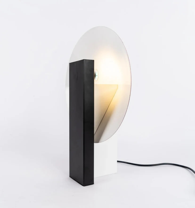 Orbe Table Lamp - NexioPick