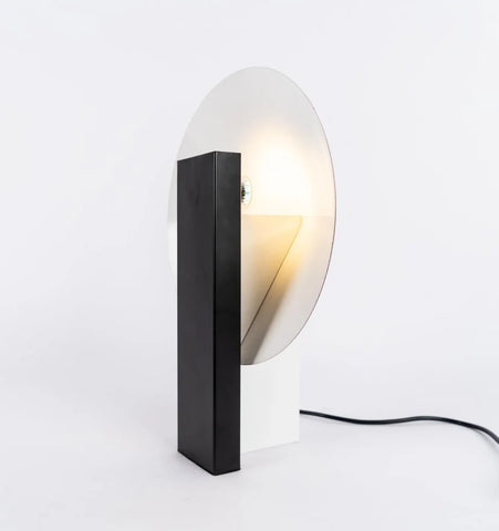 Orbe Table Lamp - NexioPick