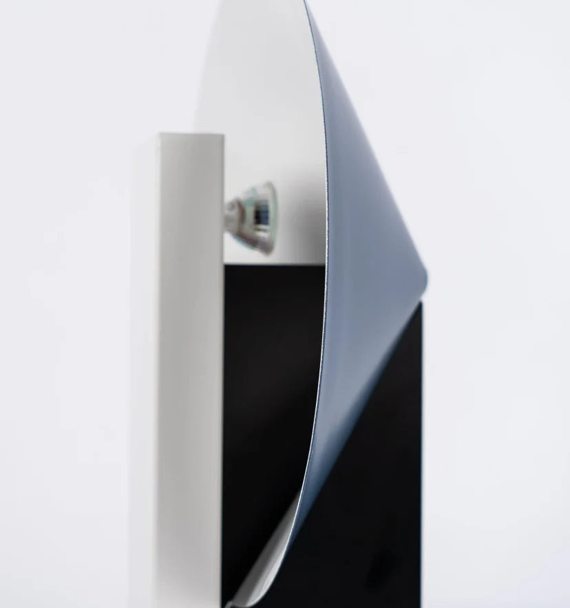 Orbe Table Lamp - NexioPick