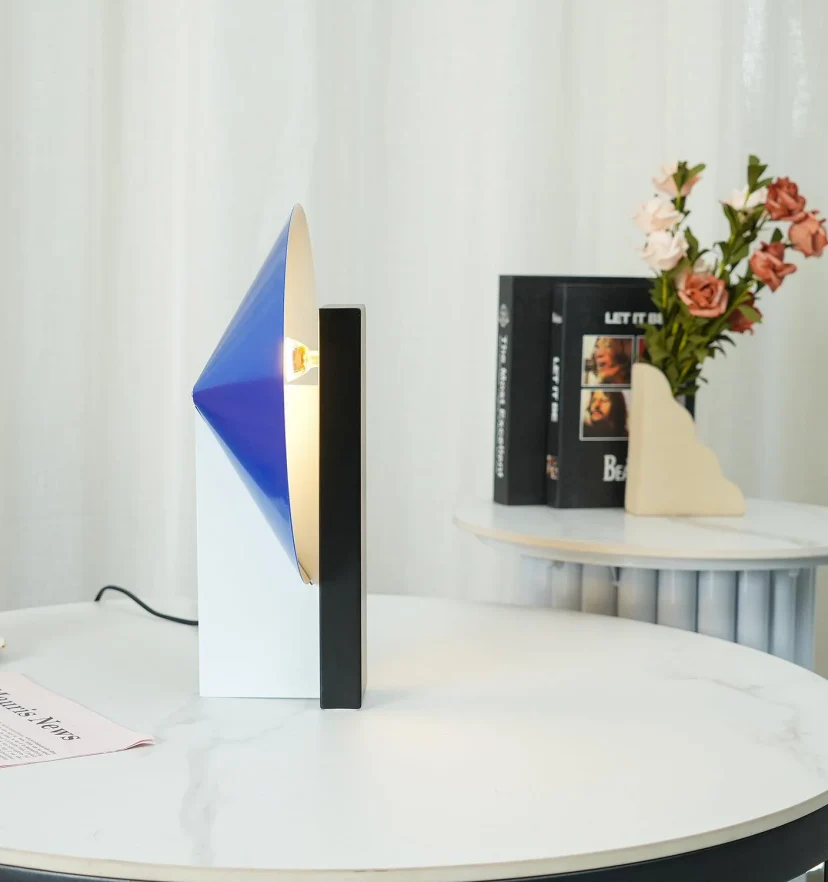 Orbe Table Lamp - NexioPick