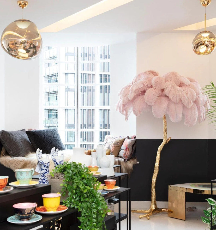 Ostrich Feather Brass Floor Lamp - NexioPick