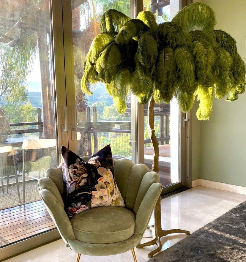 Ostrich Feather Brass Floor Lamp - NexioPick