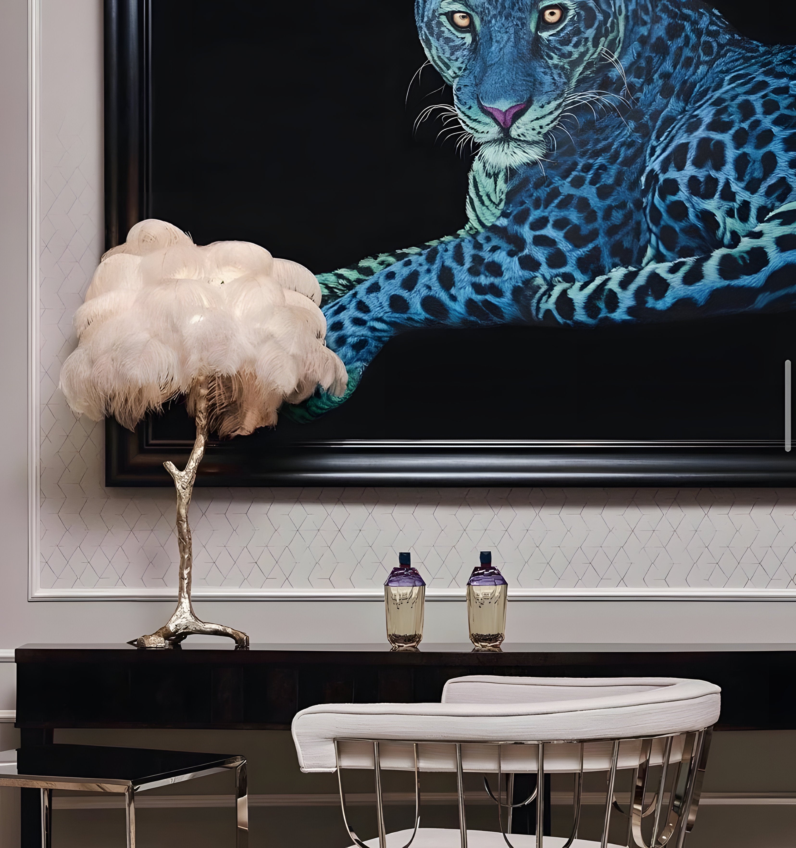 Ostrich Feather Table Lamp - NexioPick