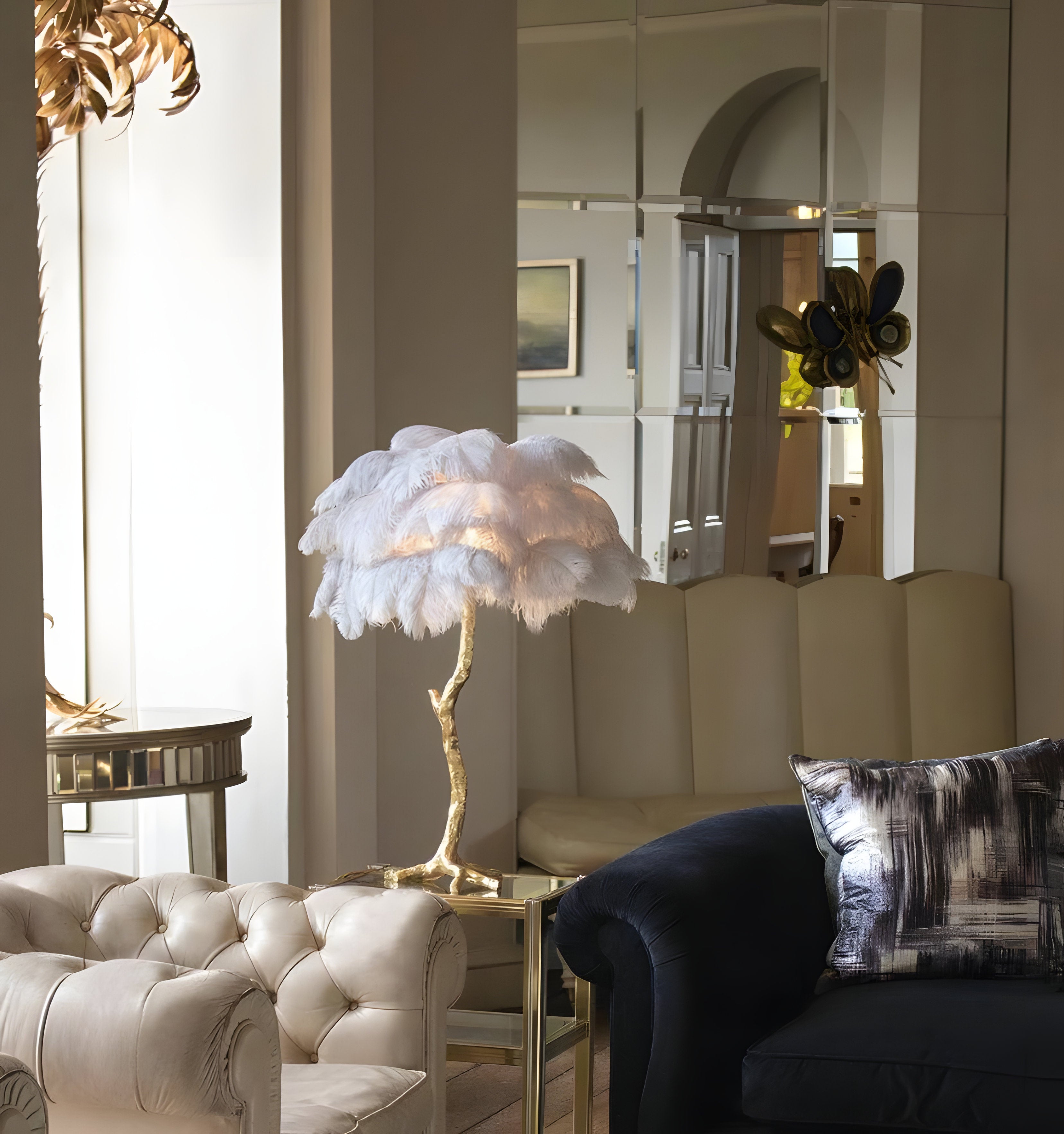 Ostrich Feather Table Lamp - NexioPick