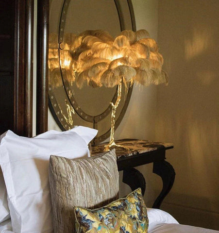 Ostrich Feather Table Lamp - NexioPick