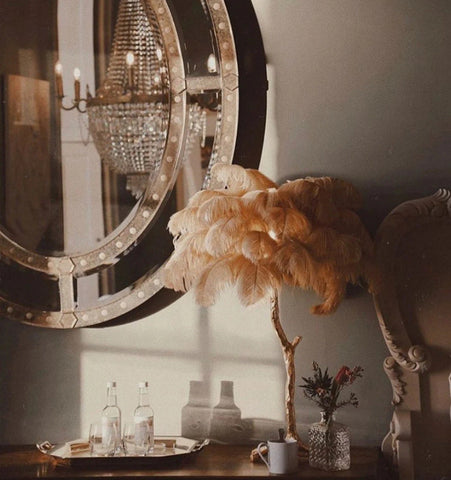 Ostrich Feather Table Lamp - NexioPick