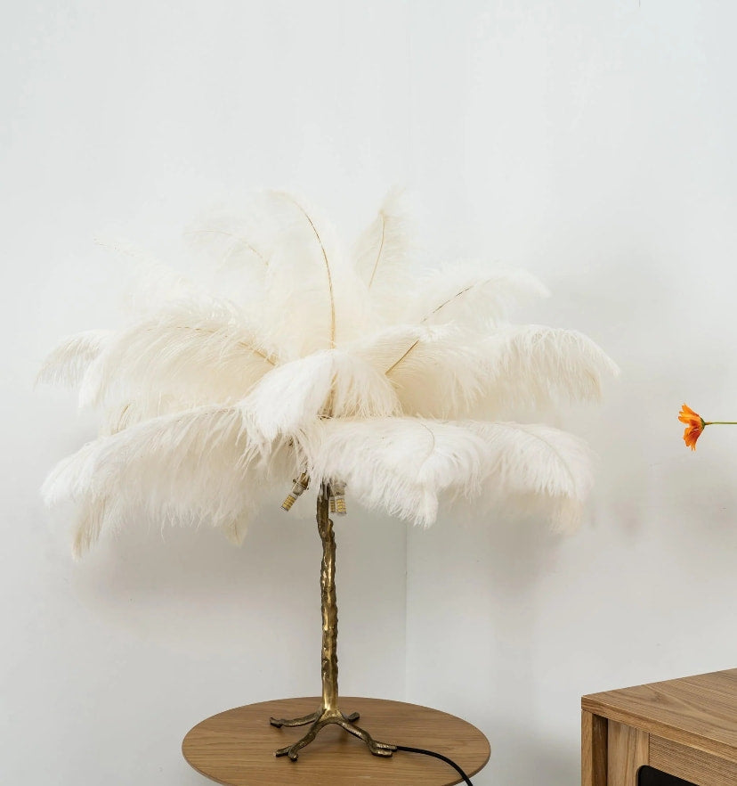 Ostrich Feather Table Lamp - NexioPick
