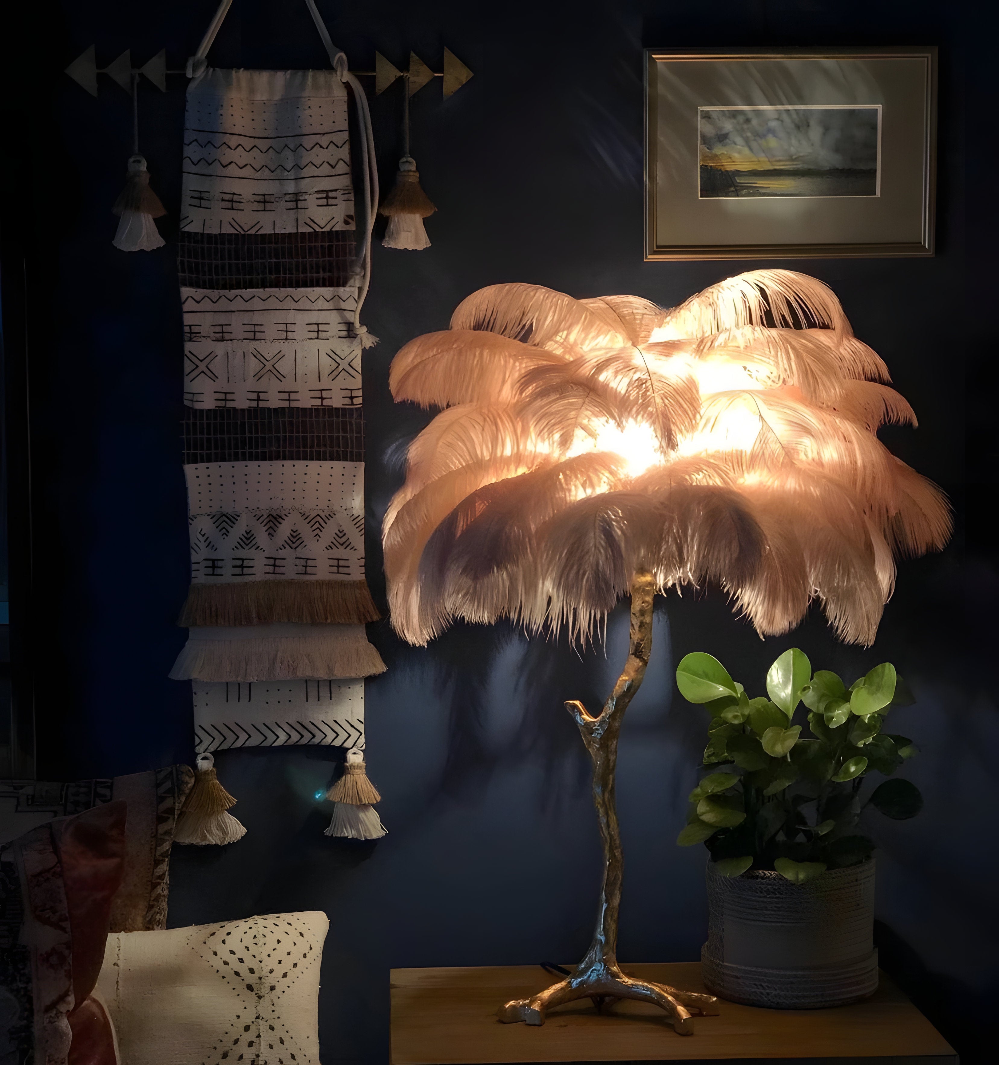Ostrich Feather Table Lamp - NexioPick