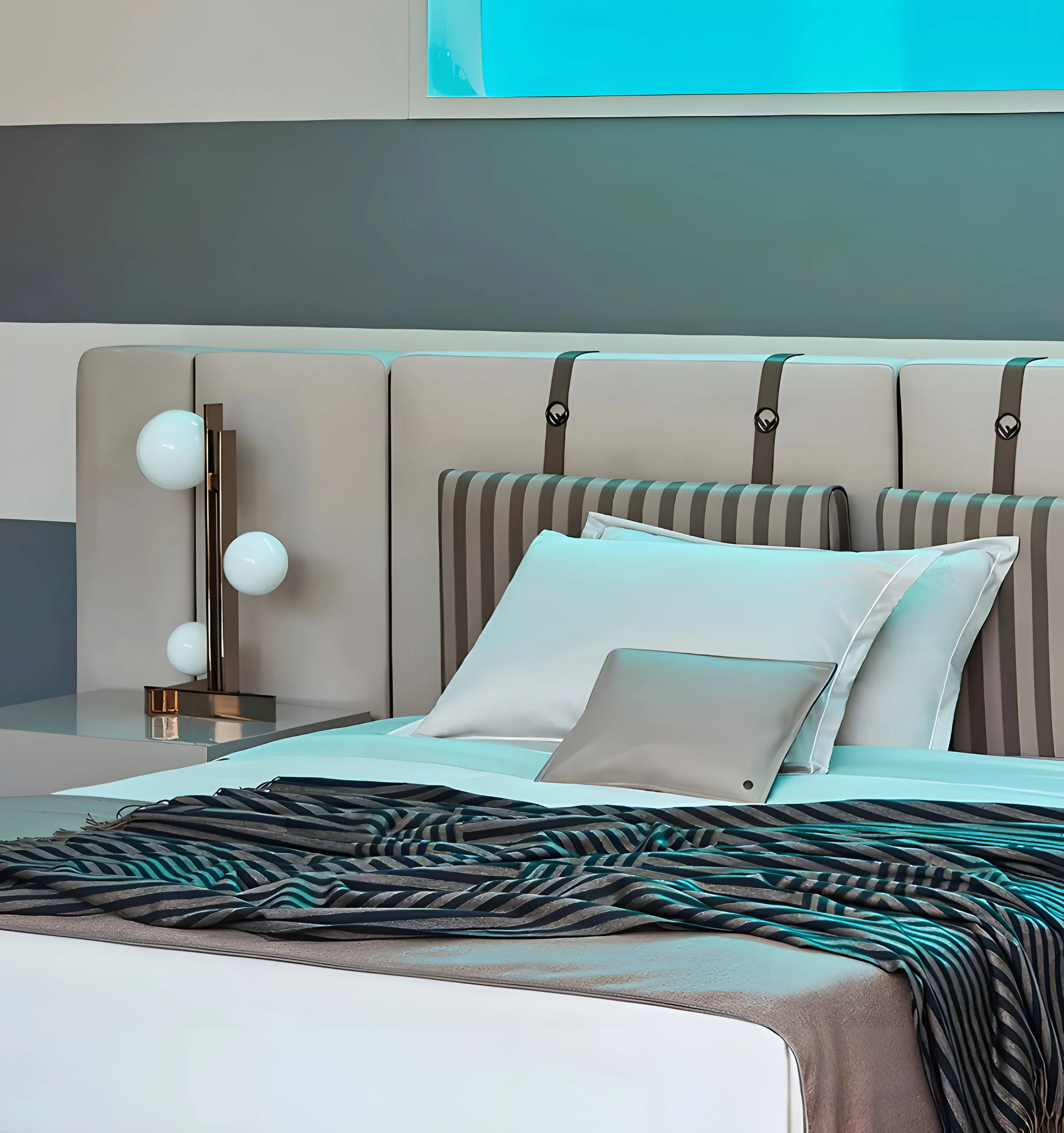 Pascal Table Lamp - NexioPick