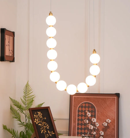 Pearl Necklace Chandelier - NexioPick