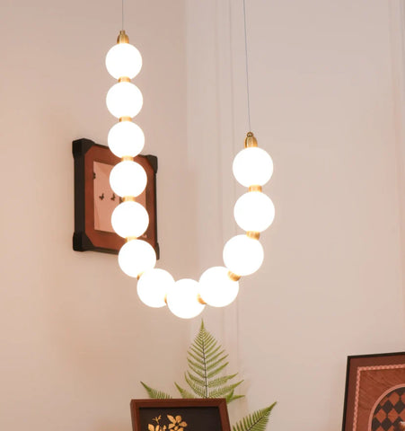 Pearl Necklace Chandelier - NexioPick