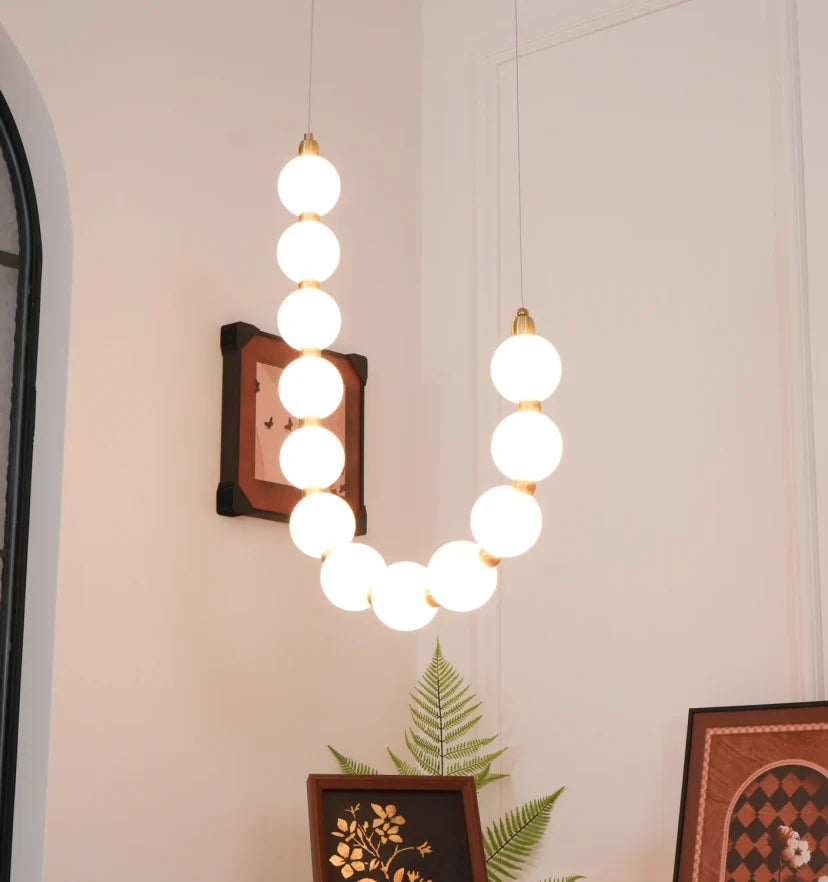 Pearl Necklace Chandelier - NexioPick