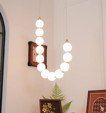 Pearl Necklace Chandelier - NexioPick