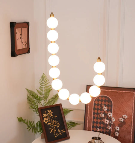 Pearl Necklace Chandelier - NexioPick