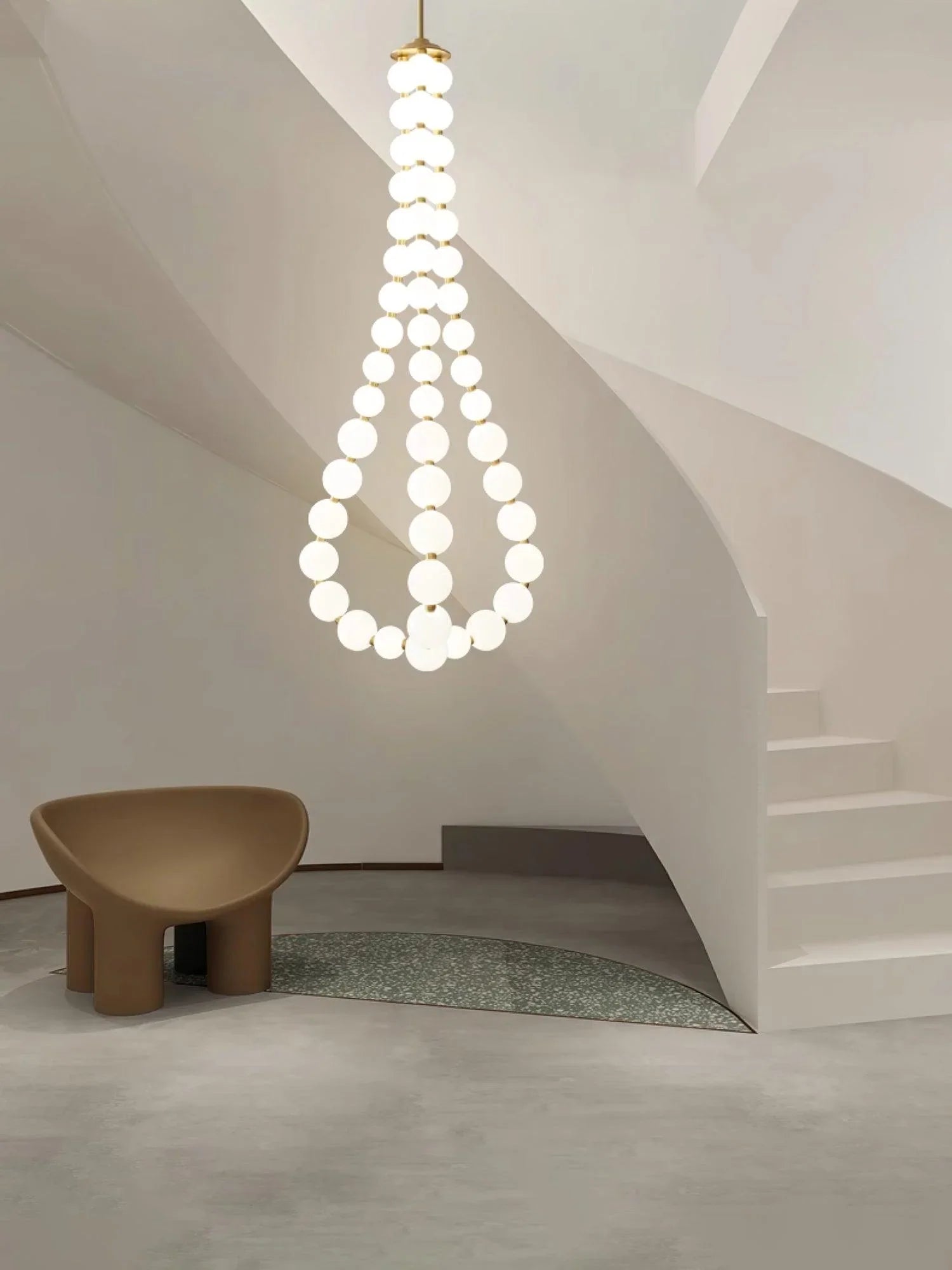 Pearl Necklace Chandelier - NexioPick