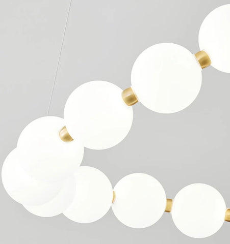 Pearl Necklace Chandelier - NexioPick
