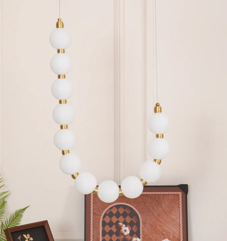Pearl Necklace Chandelier - NexioPick