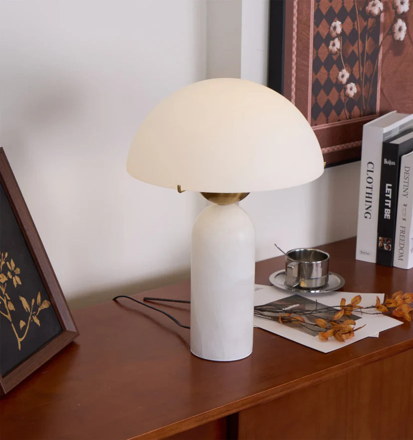 Peono Alabaster Table Lamp - NexioPick