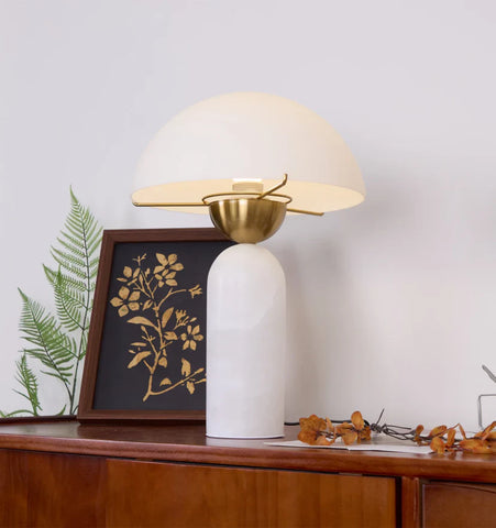 Peono Alabaster Table Lamp - NexioPick