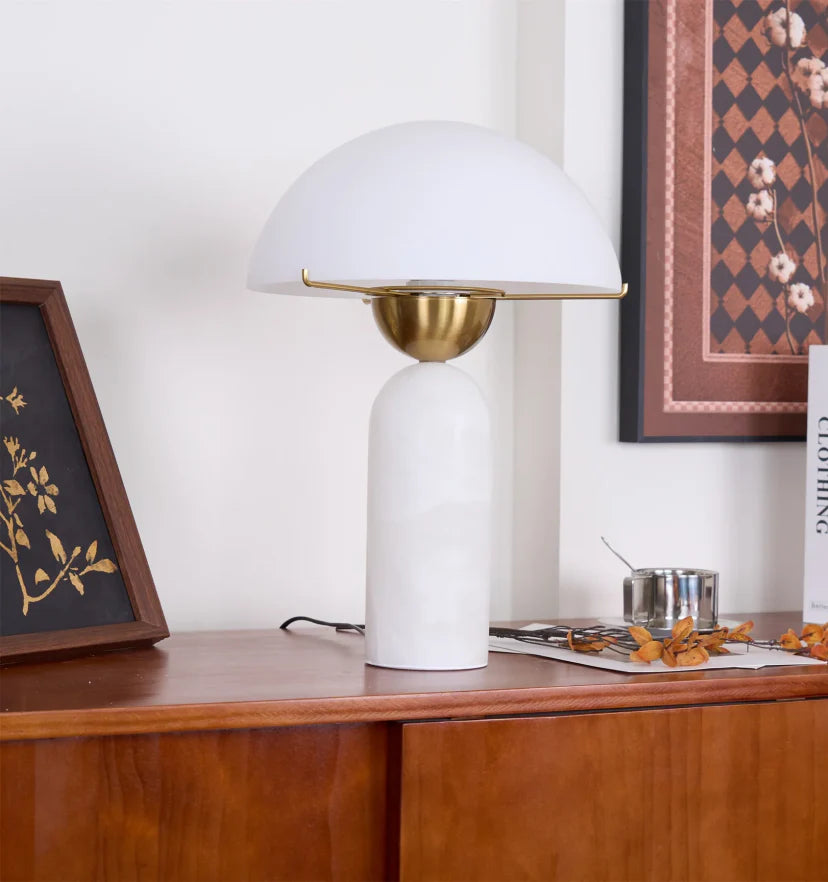 Peono Alabaster Table Lamp - NexioPick