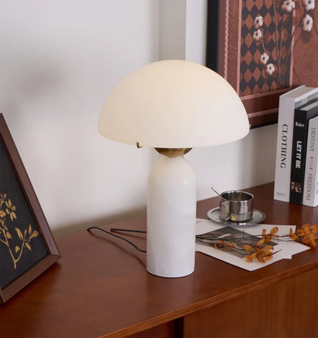 Peono Alabaster Table Lamp - NexioPick