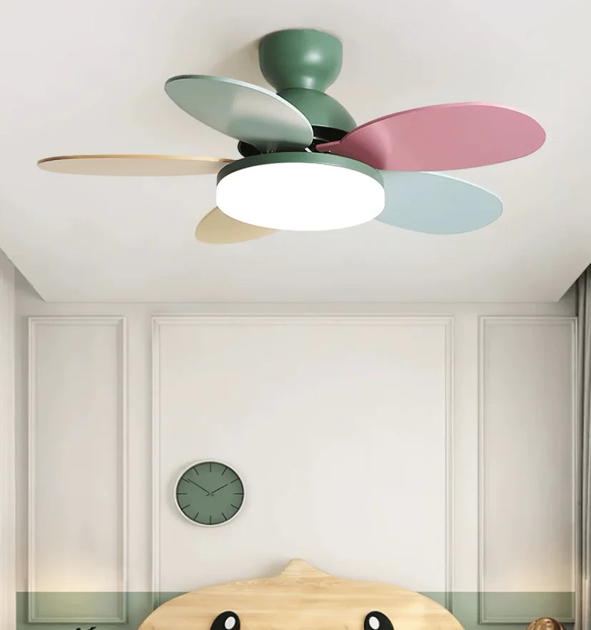 Petalo Ceiling Fan Light - NexioPick