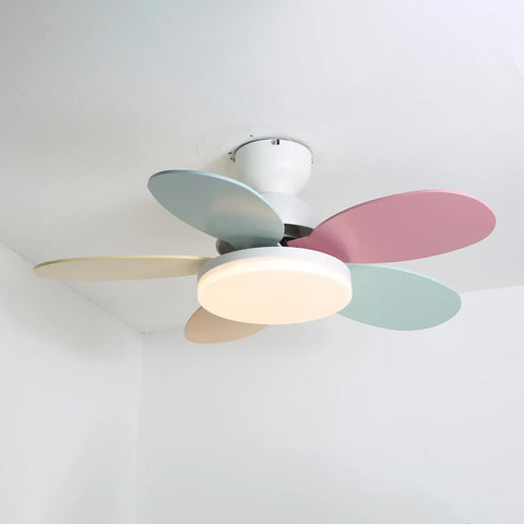 Petalo Ceiling Fan Light - NexioPick