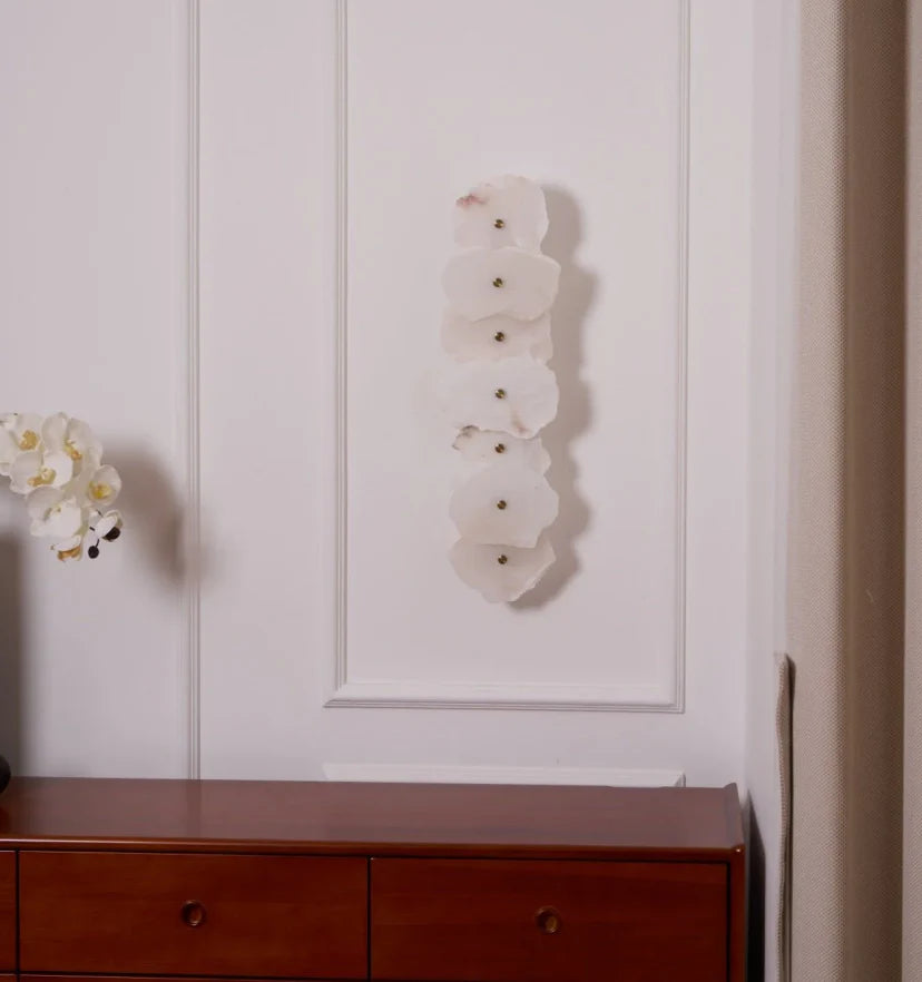 Petra Alabaster Wall Lamp - NexioPick