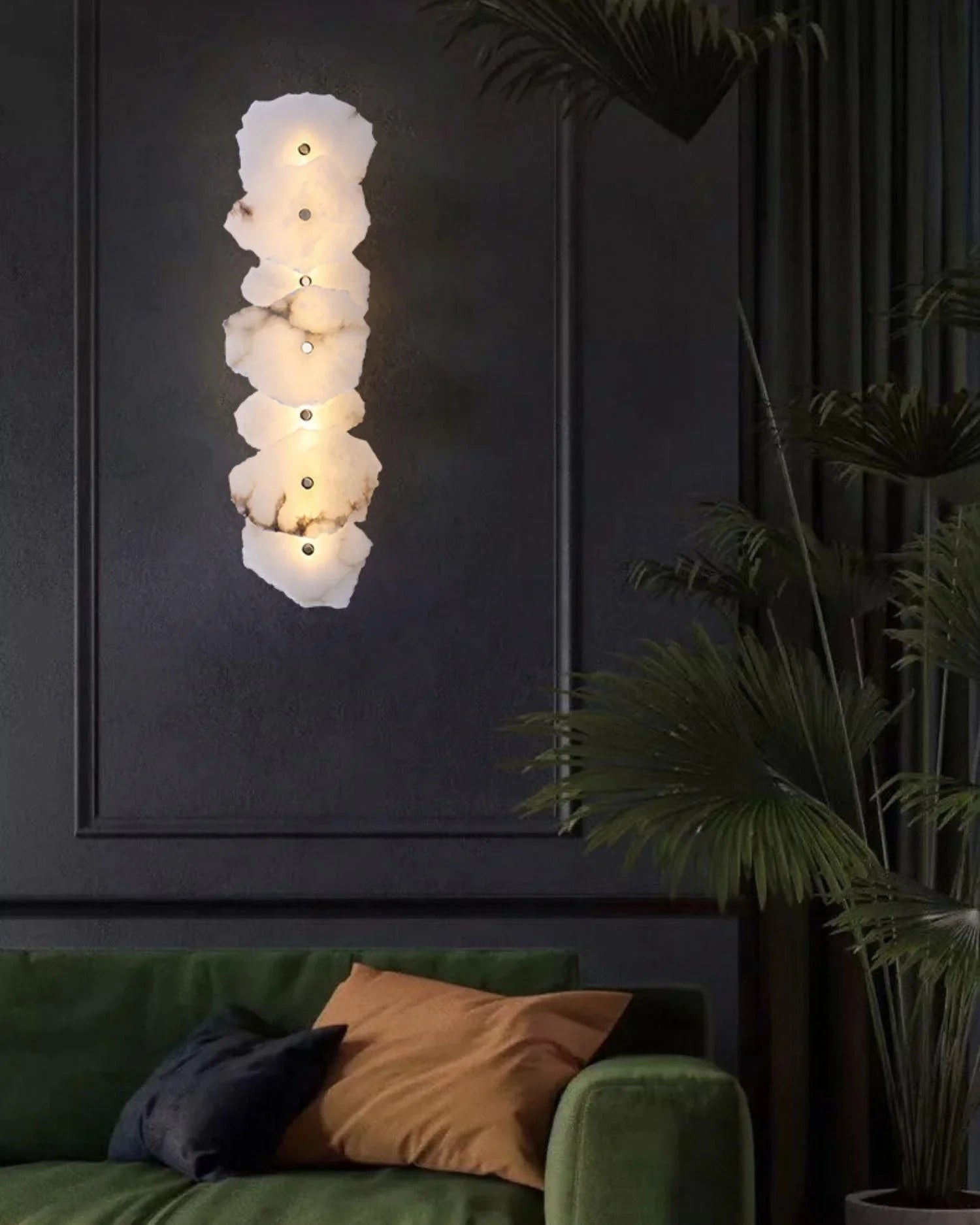 Petra Alabaster Wall Lamp - NexioPick