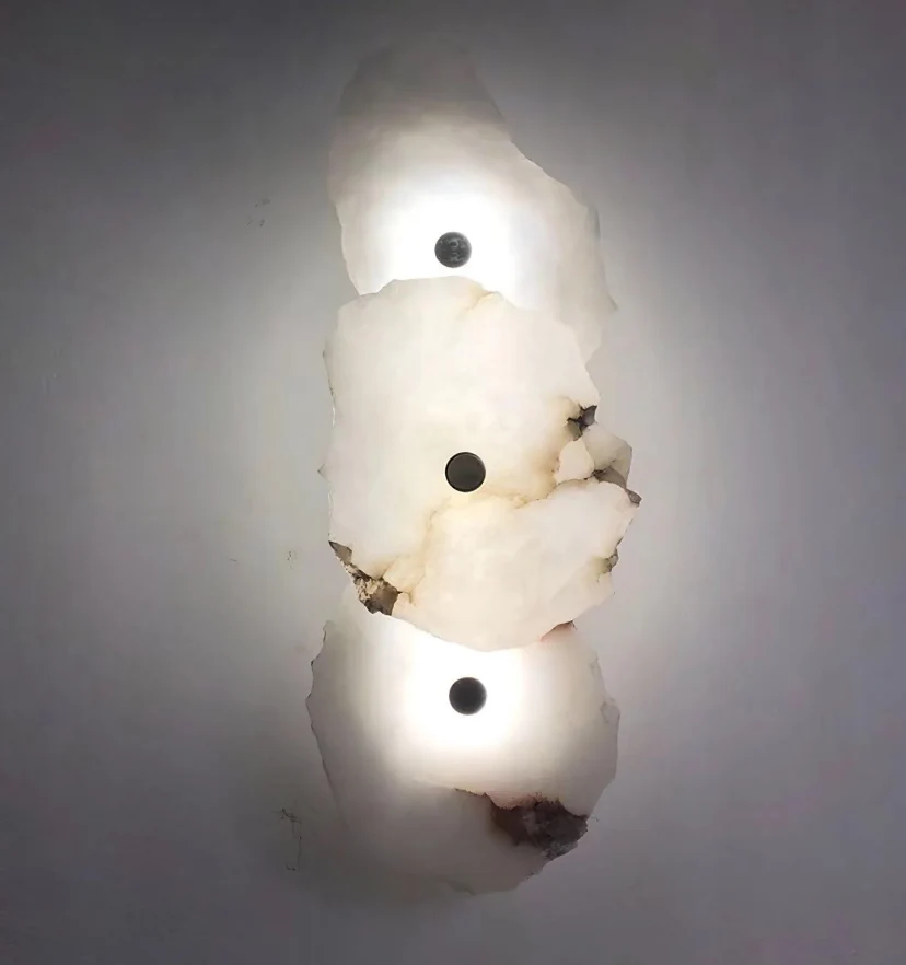 Petra Alabaster Wall Lamp - NexioPick