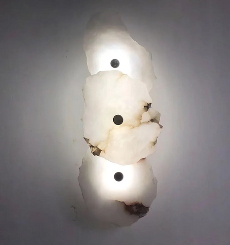 Petra Alabaster Wall Lamp - NexioPick