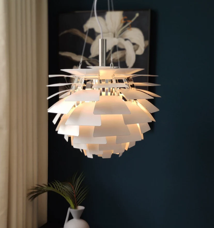 Pine Cone Chandelier - NexioPick